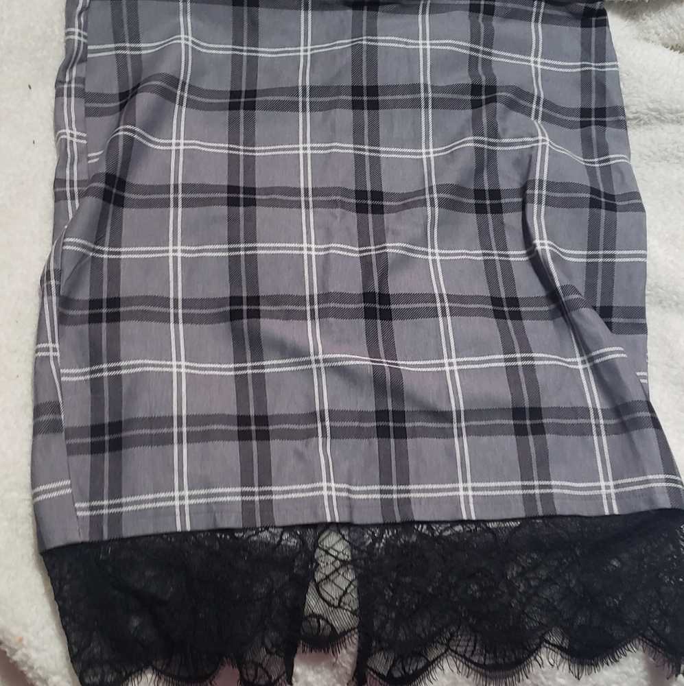 Gray plaid pencil skirt